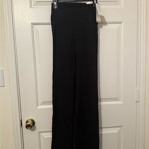 CALIA by Carrie Underwood Black Flared Leggings